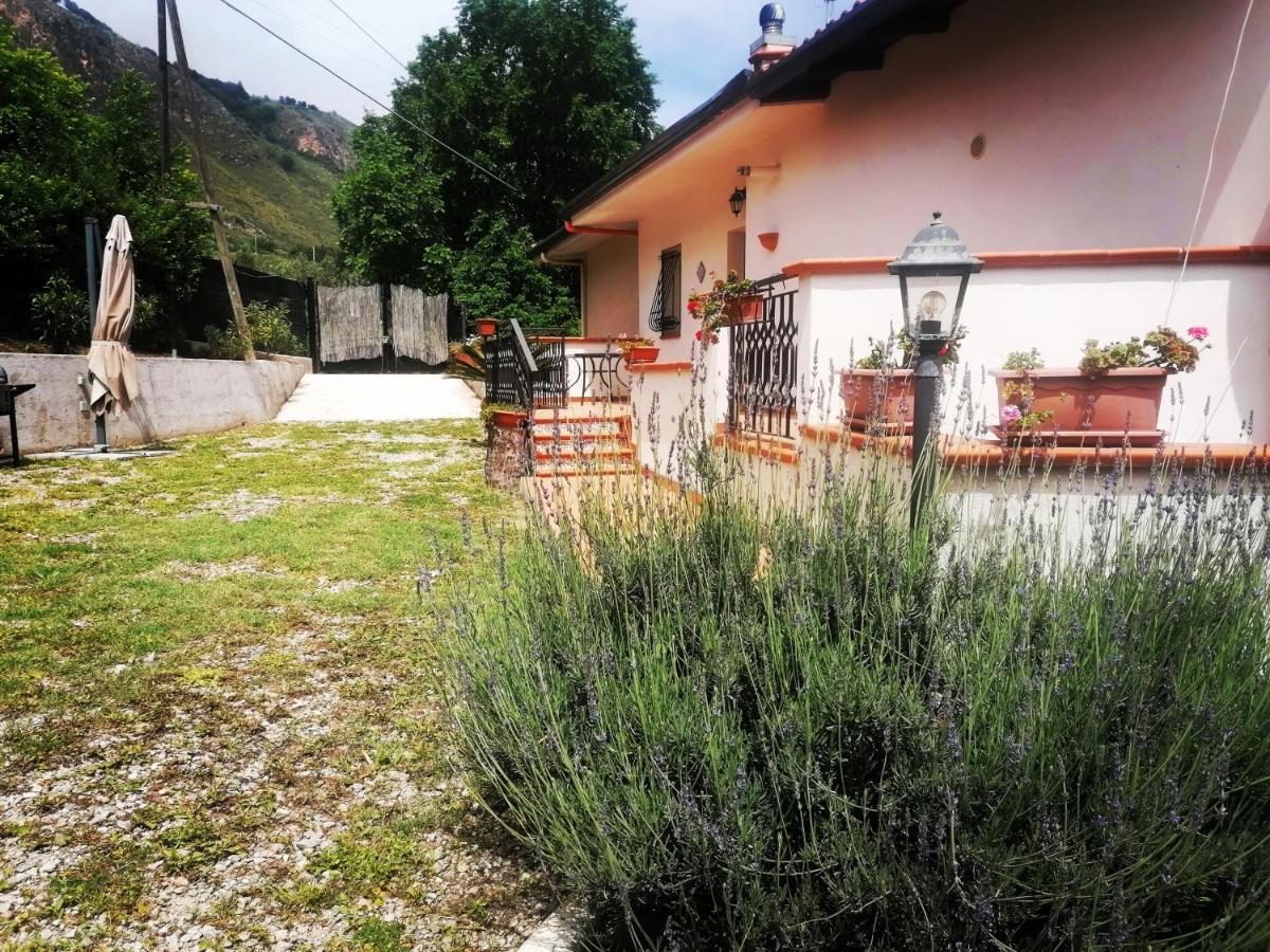L'Opuntia Sul Lago Caccamo Buitenkant foto