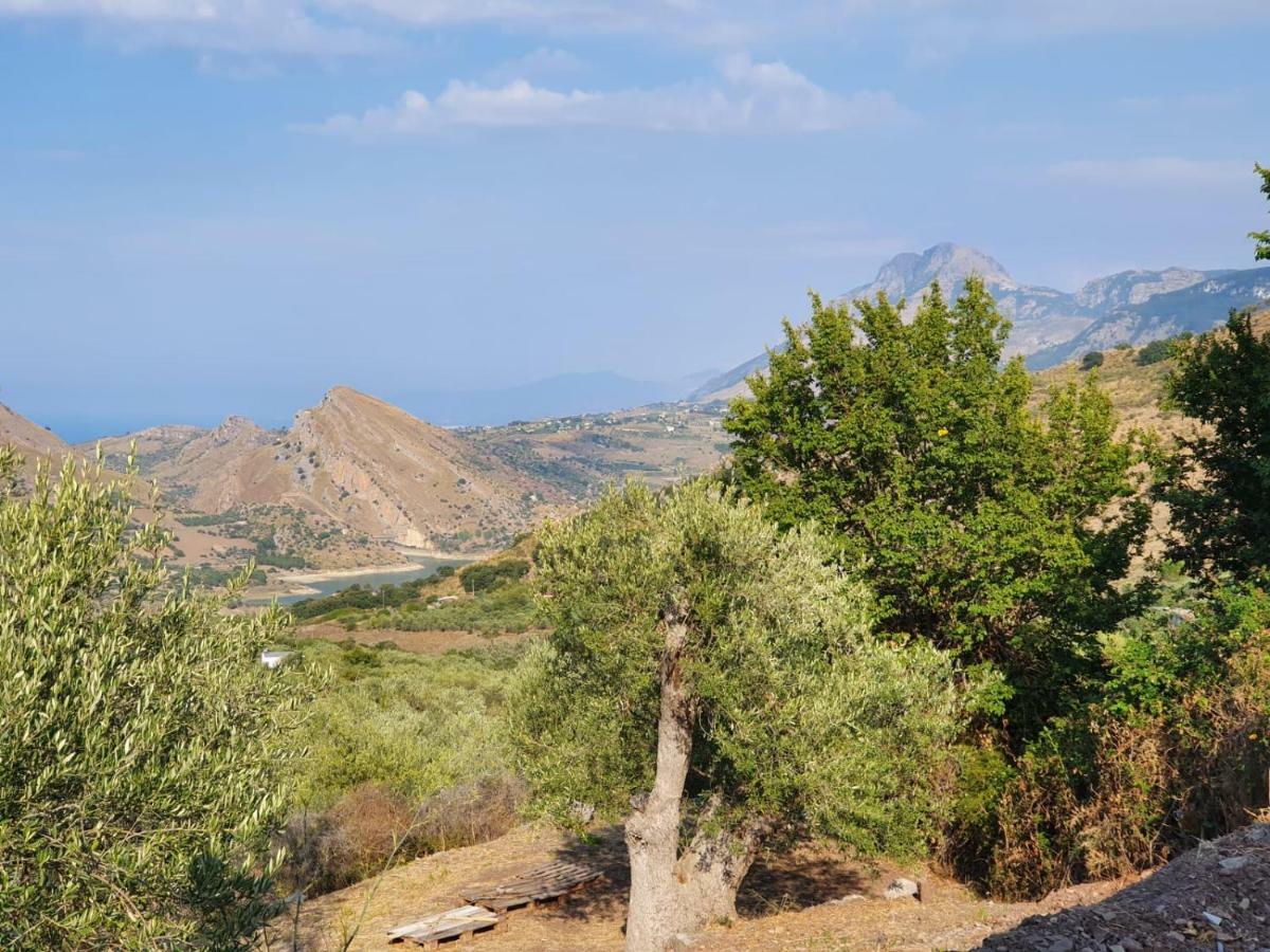 L'Opuntia Sul Lago Caccamo Buitenkant foto